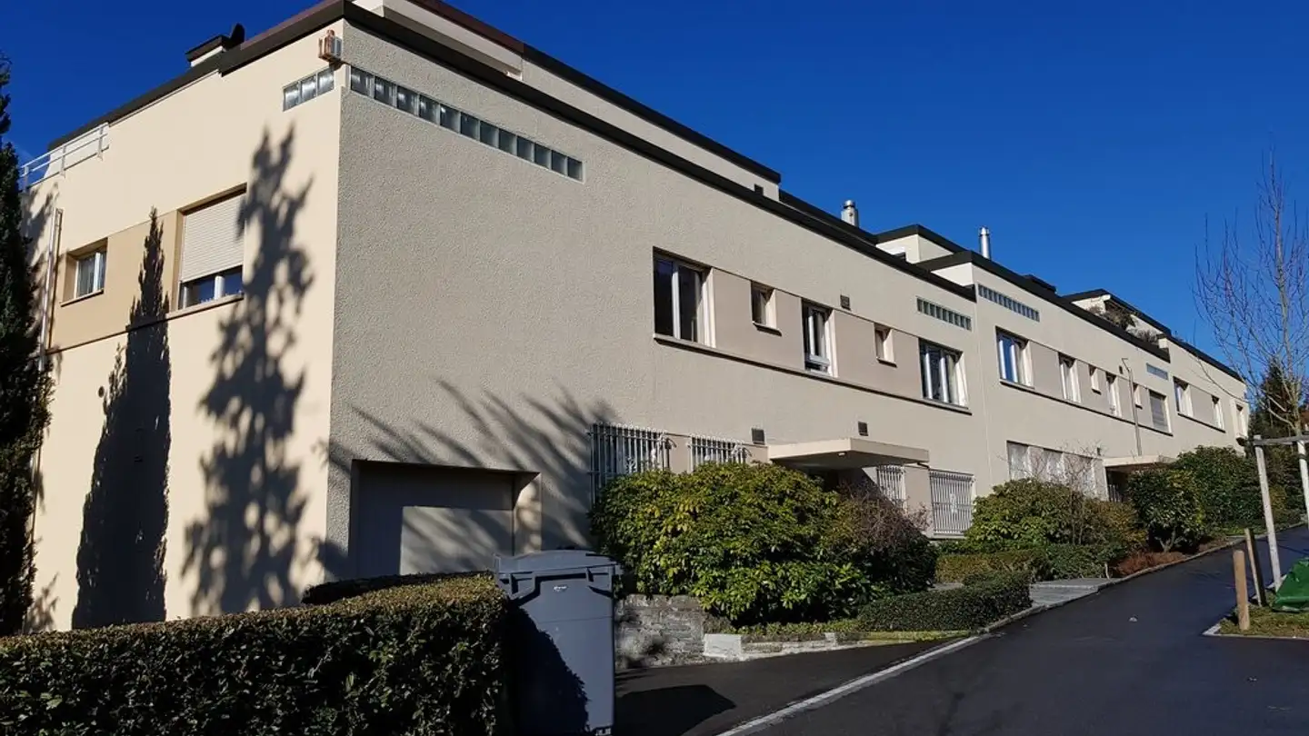 Tiefgaragenstellplatz mieten - Freudenbergstrasse 109, 8044 Zürich