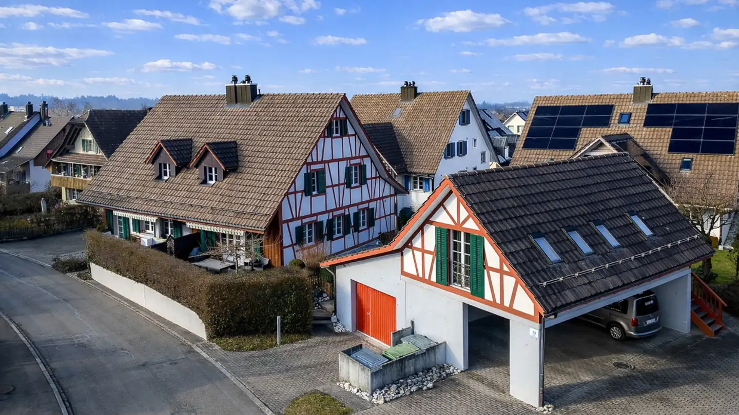 Immeuble résidentiel à vendre - Eschenmosenstrasse 17, 8184 Bachenbülach