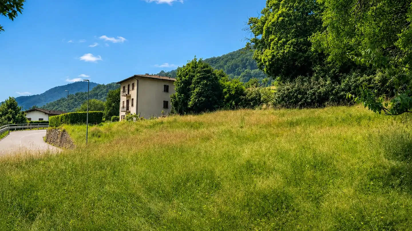 Constructible plot for sale - 6900 Lugano