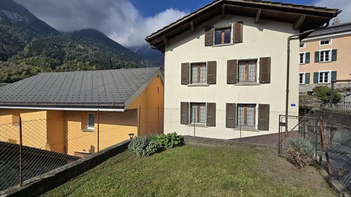 Maison individuelle à vendre - 6563 Mesocco