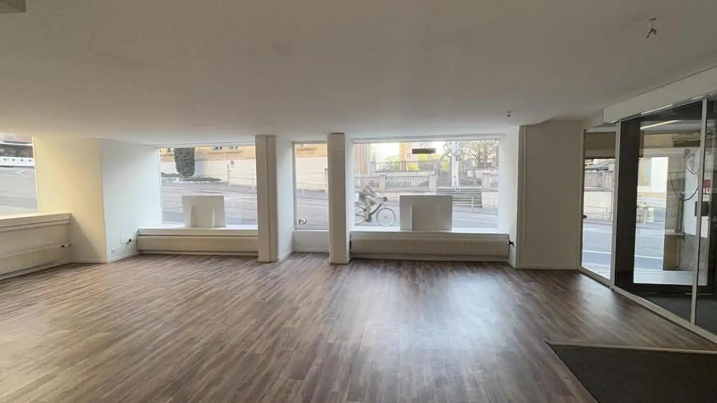 Edificio ad uso misto in affitto - 2000 Neuchâtel