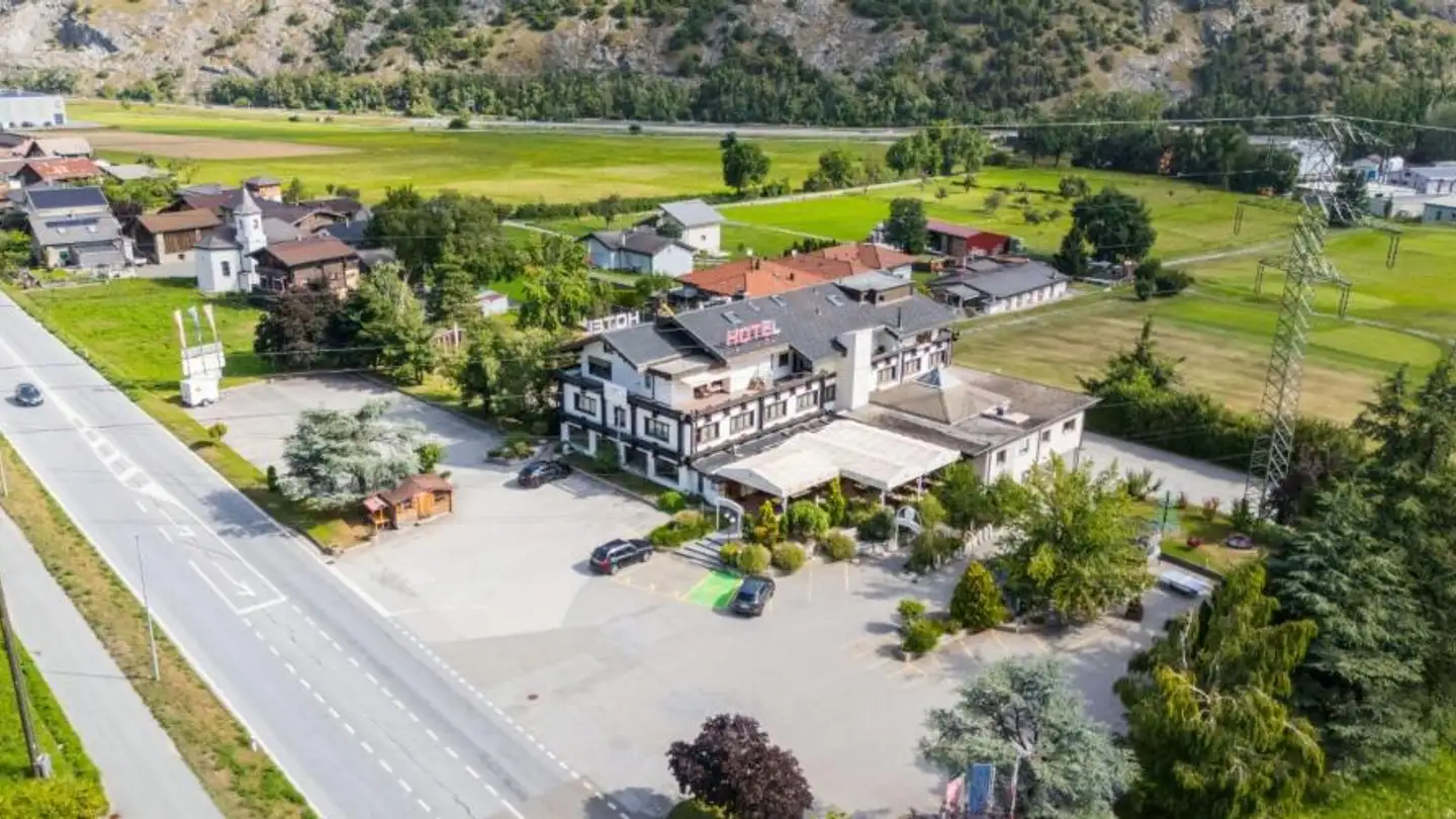 Hôtel à vendre - 3952 Susten
