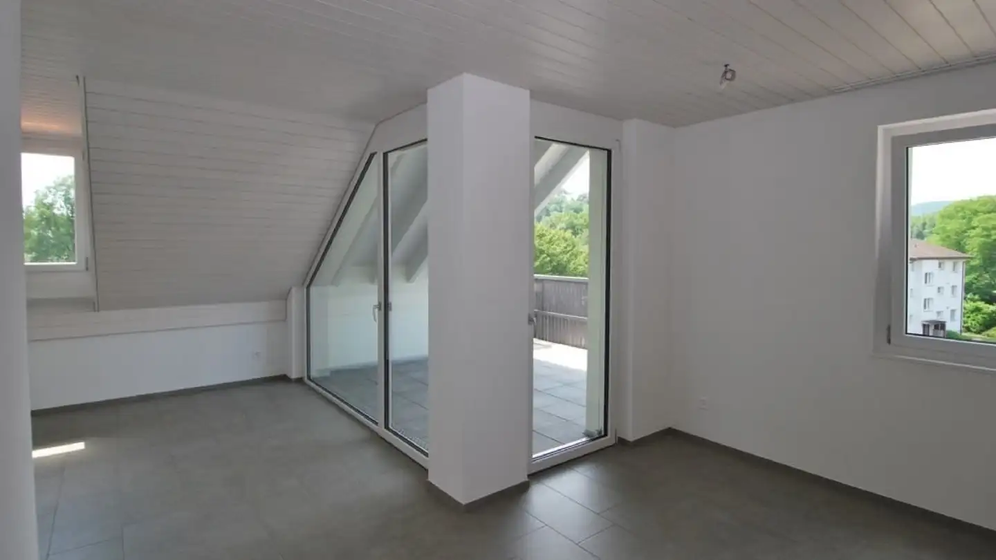 Attic flat for rent - Wilhalde 4b, 5504 Othmarsingen - Photo 4