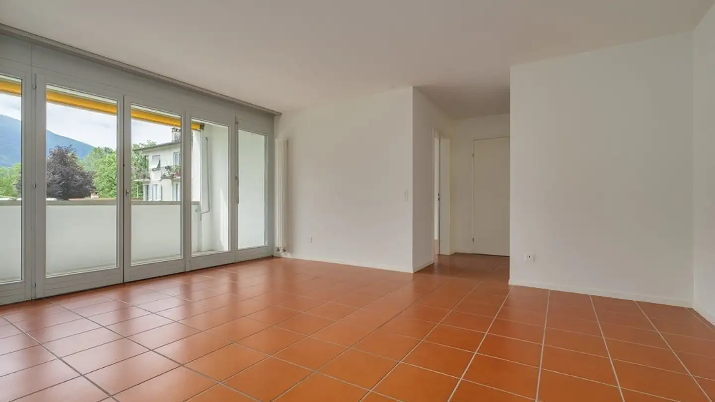 Apartment for rent - Via Angelo Nessi 13, 6600 Locarno - Photo 2