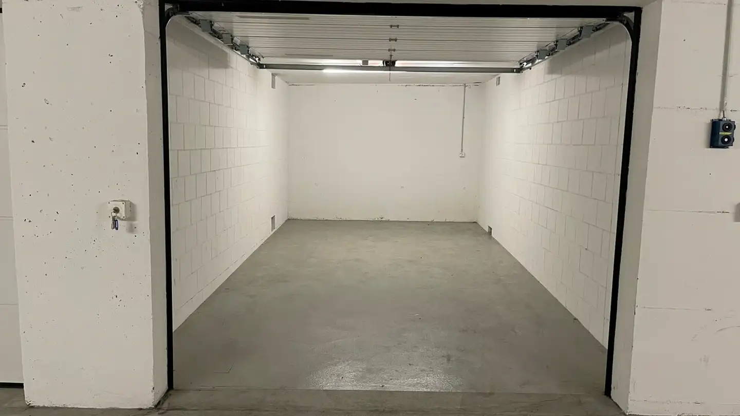 Single garage for rent - Kohlgrubenweg, 5436 Würenlos