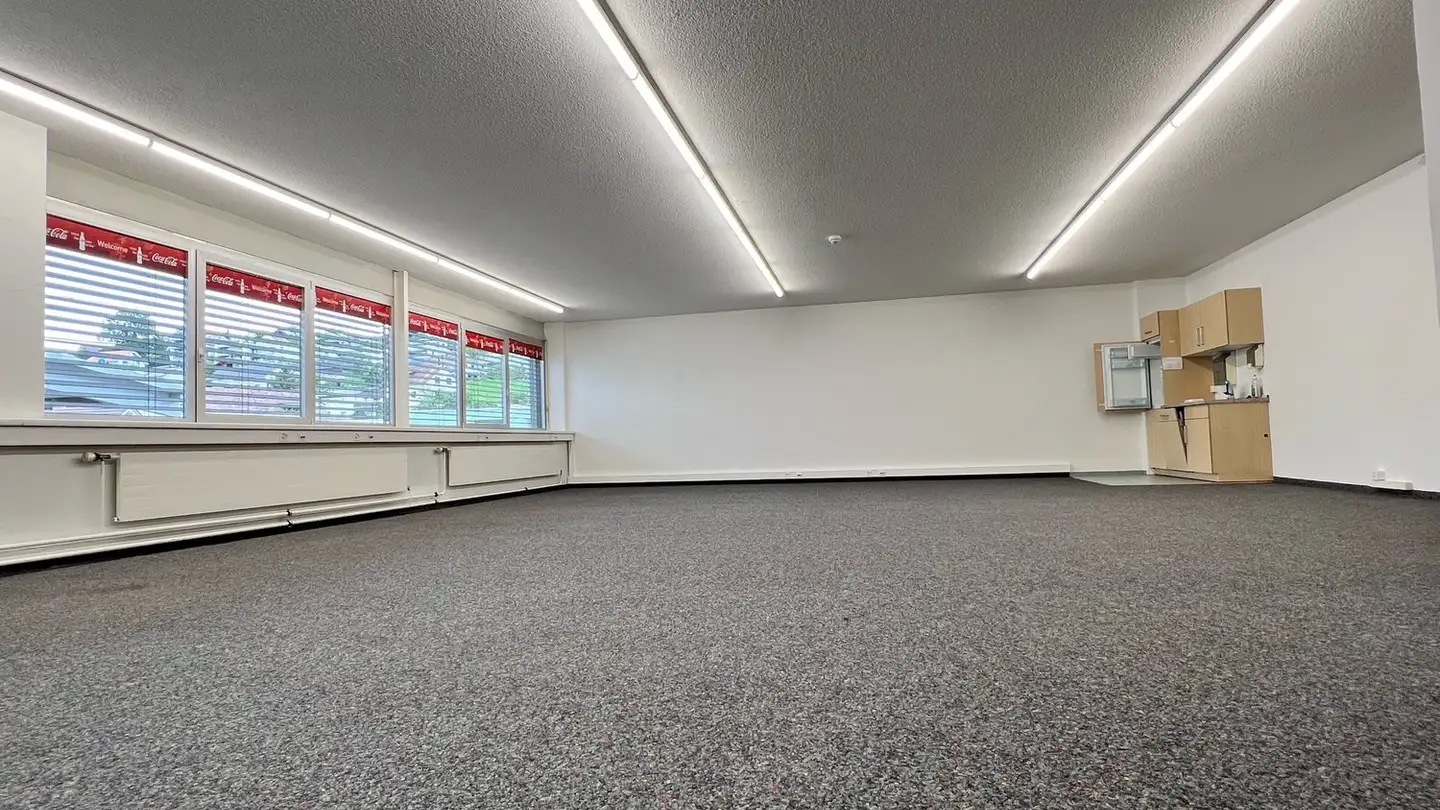 Spazio ufficio in affitto - Industriestrasse 29, 4703 Kestenholz - Photo 2