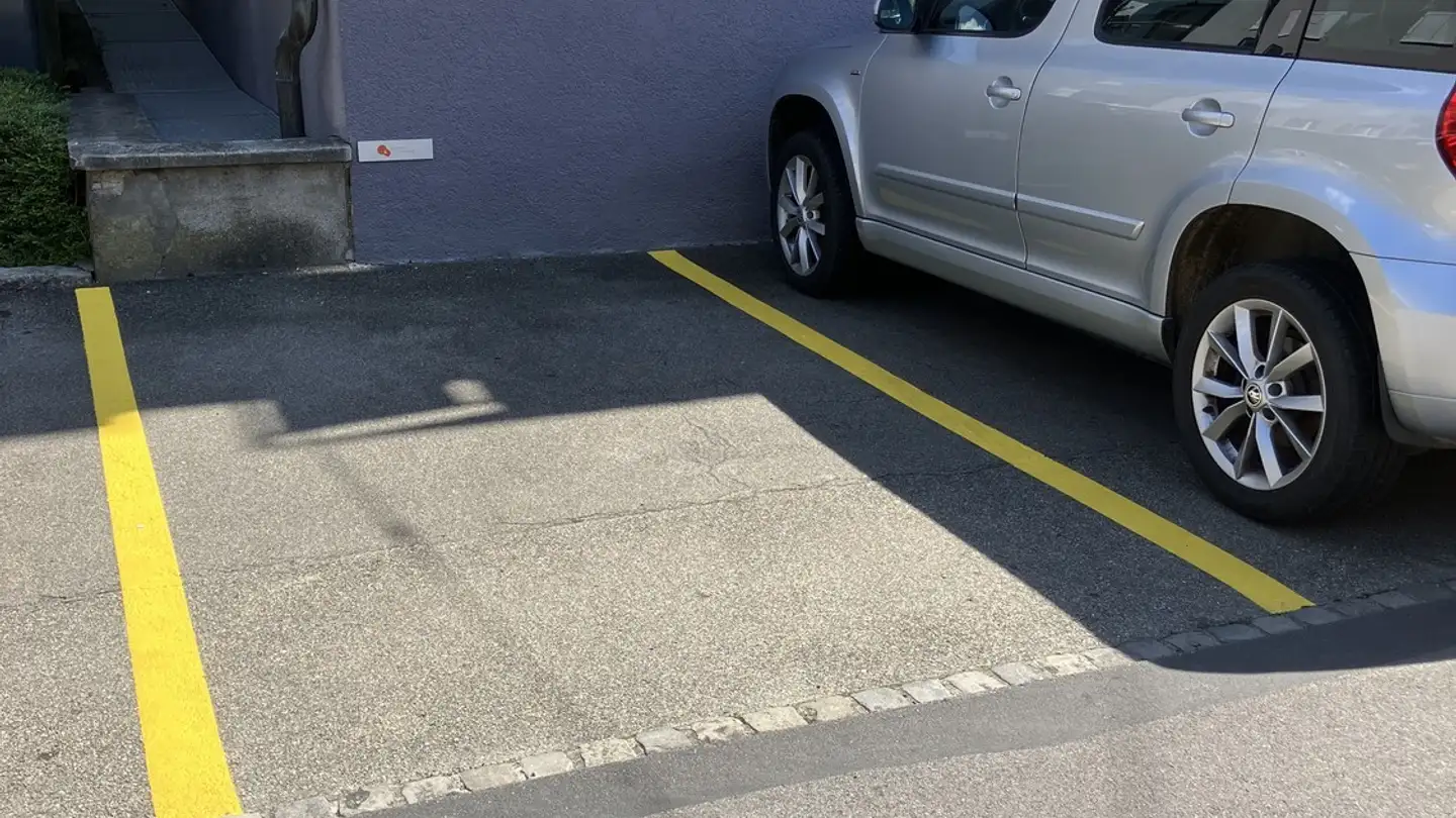 Outdoor parking space for rent - Nordstrasse 114, 8037 Zürich