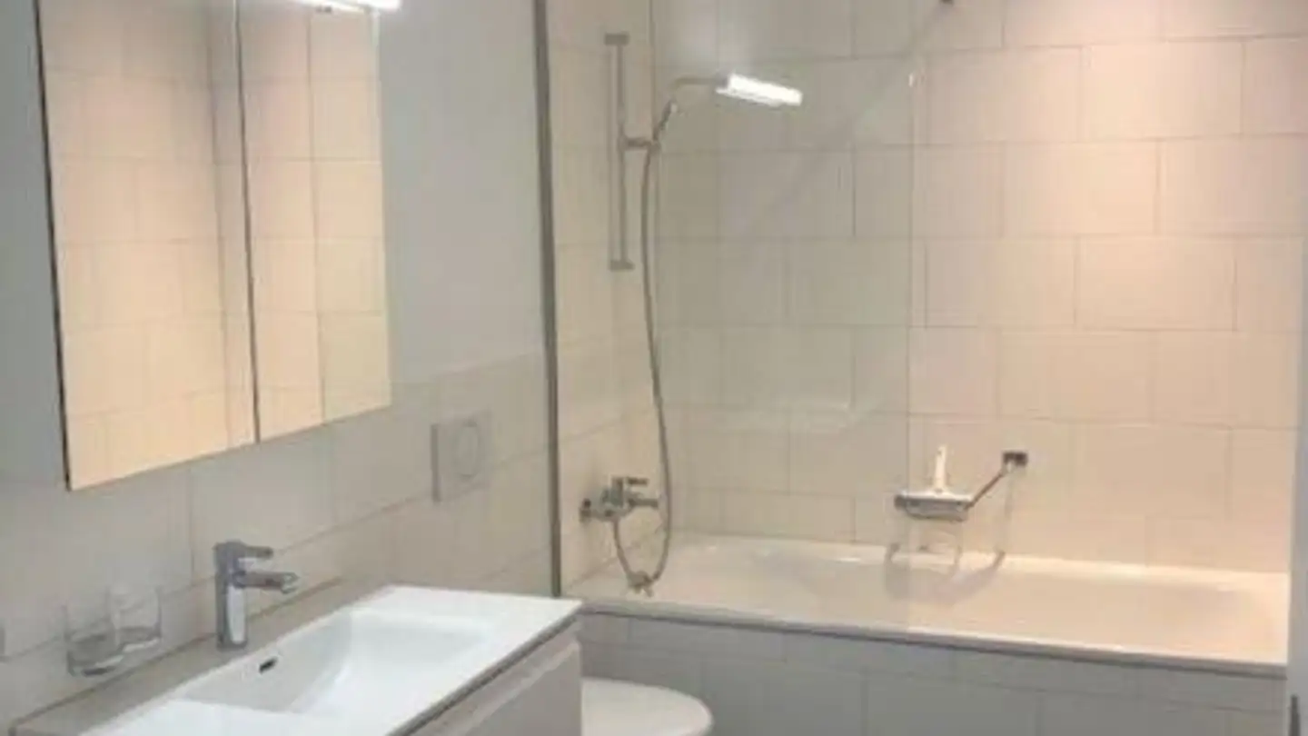 Wohnung mieten - Bahnweg 2c, 3177 Laupen BE - Foto 4
