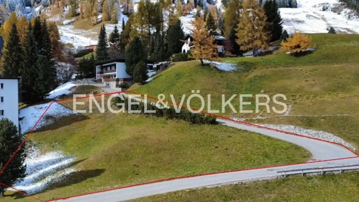 Constructible plot for sale - 7260 Davos Dorf