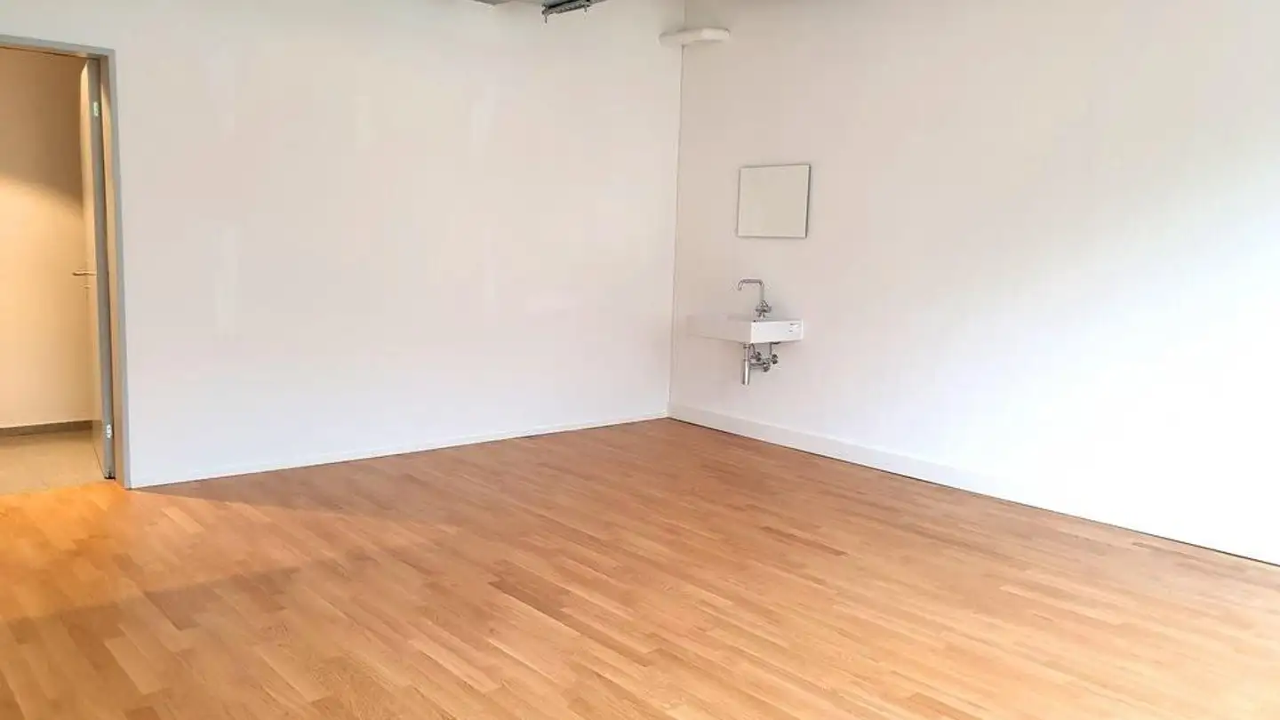 Bureau à louer - Zürcherstrasse 4a, 8142 Uitikon Waldegg - Photo 3