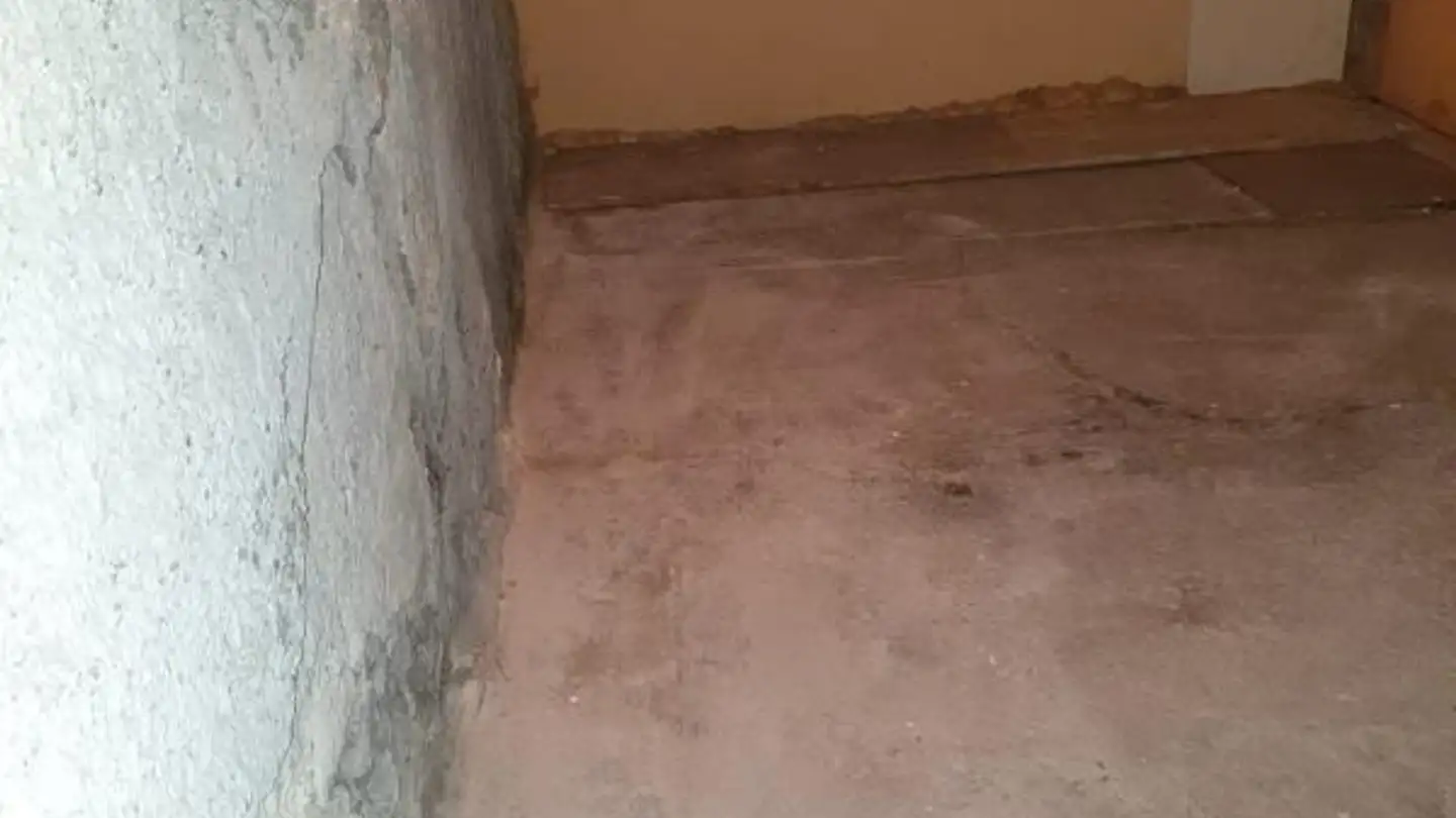 Outdoor parking space for rent - St. Gallerstrasse 39, 9230 Flawil - Photo 2