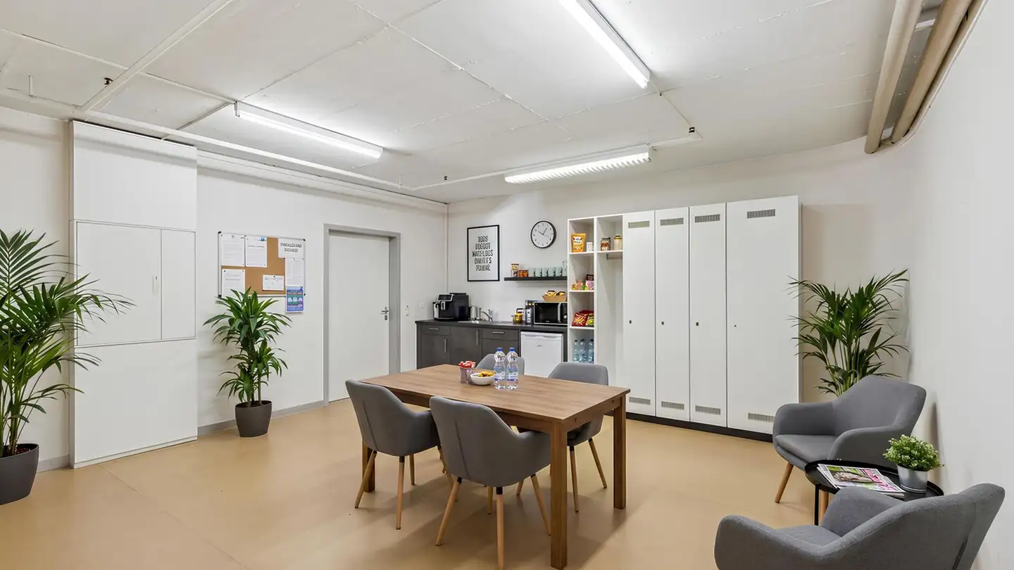 Geschäft kaufen - Lindenhof 2, 6060 Sarnen - Foto 4