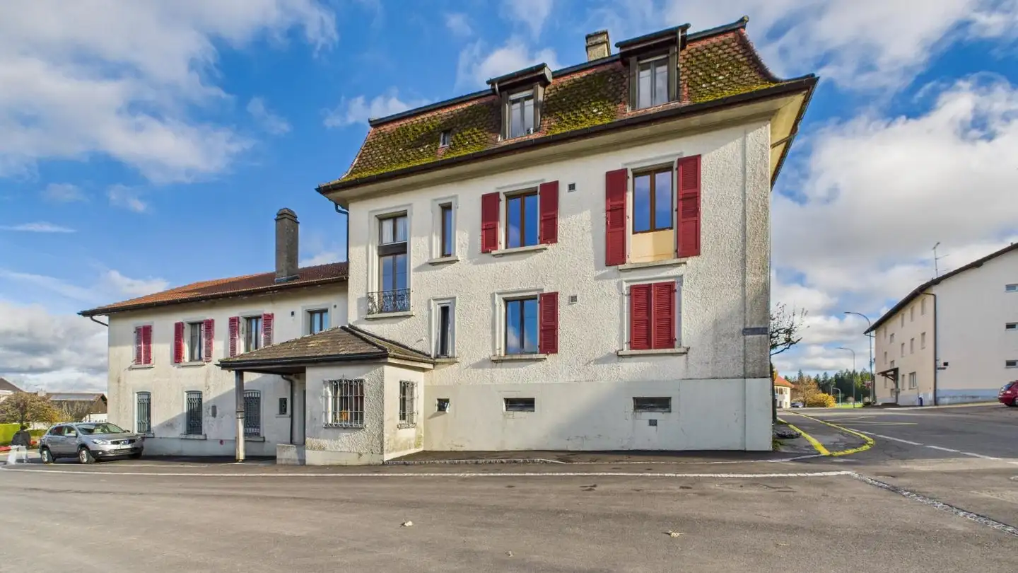 Residential building for sale - 2350 Saignelégier - Photo 4