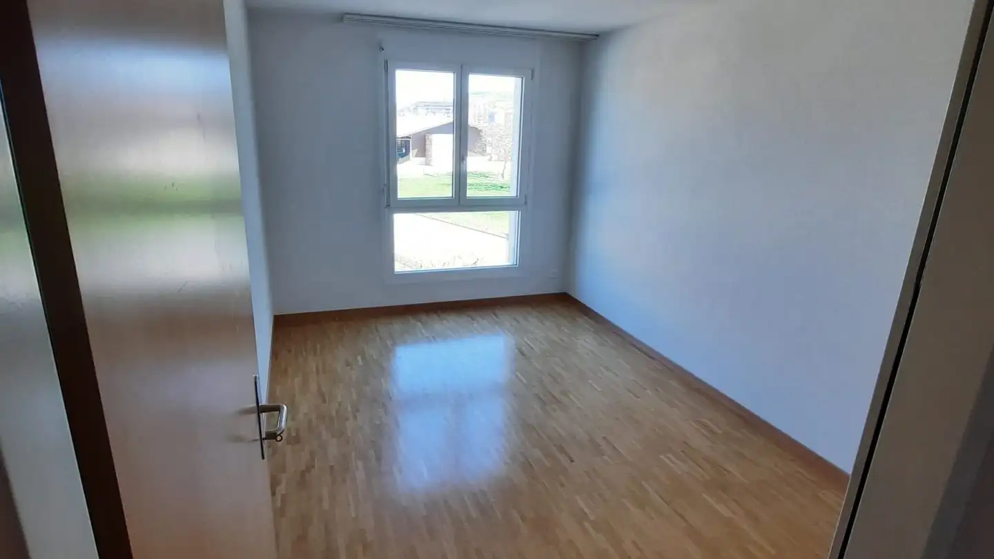 Apartment for rent - Rue De Graveline 4, 1400 Yverdon-les-Bains - Photo 3