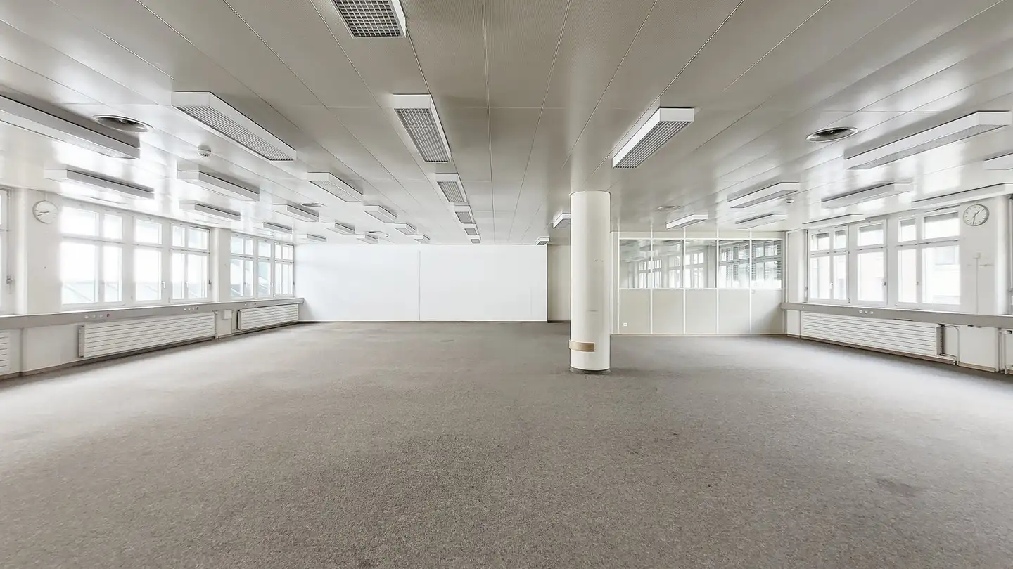 Spazio ufficio in affitto - Schweizerhofstrasse 6, 8750 Glarus