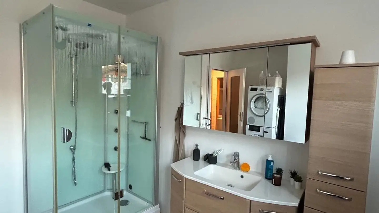 Appartement à louer - Sigriswilstrasse 155, 3655 Sigriswil - Photo 4