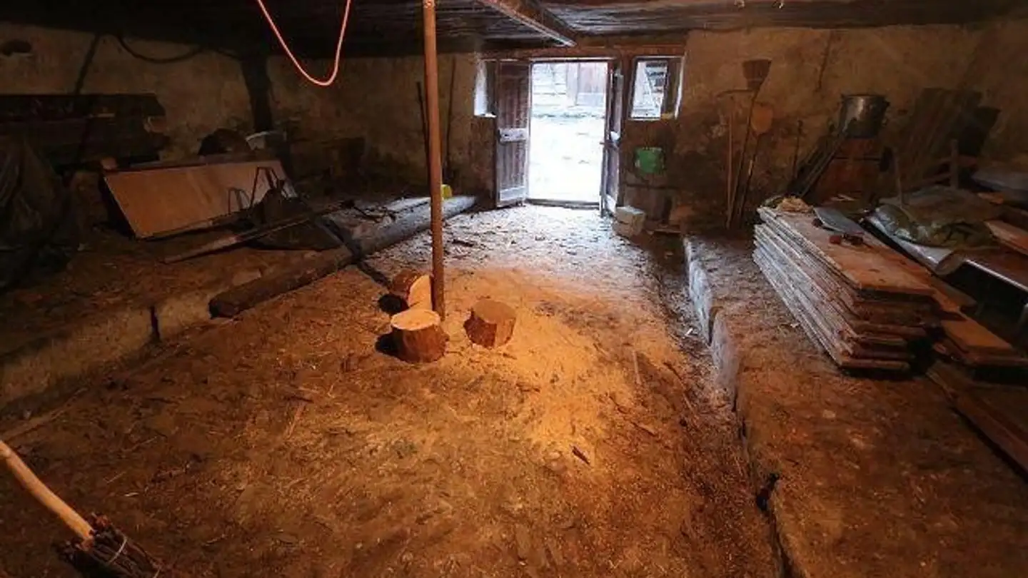 Maison troglodyte à vendre - 6760 Rossura - Photo 3