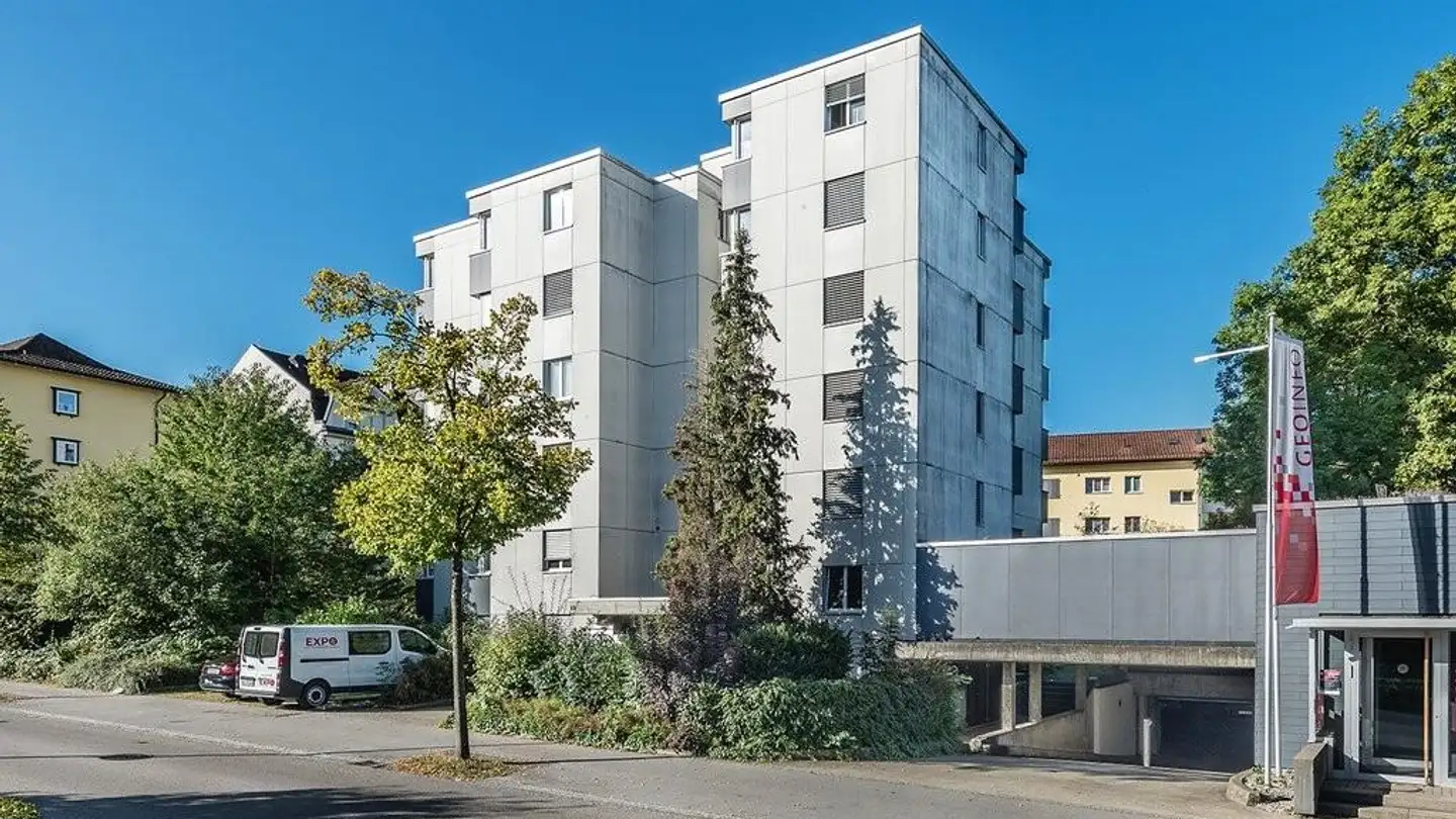 Place de parking souterraine à louer - Lindenwiesstrasse 12, 9200 Gossau SG