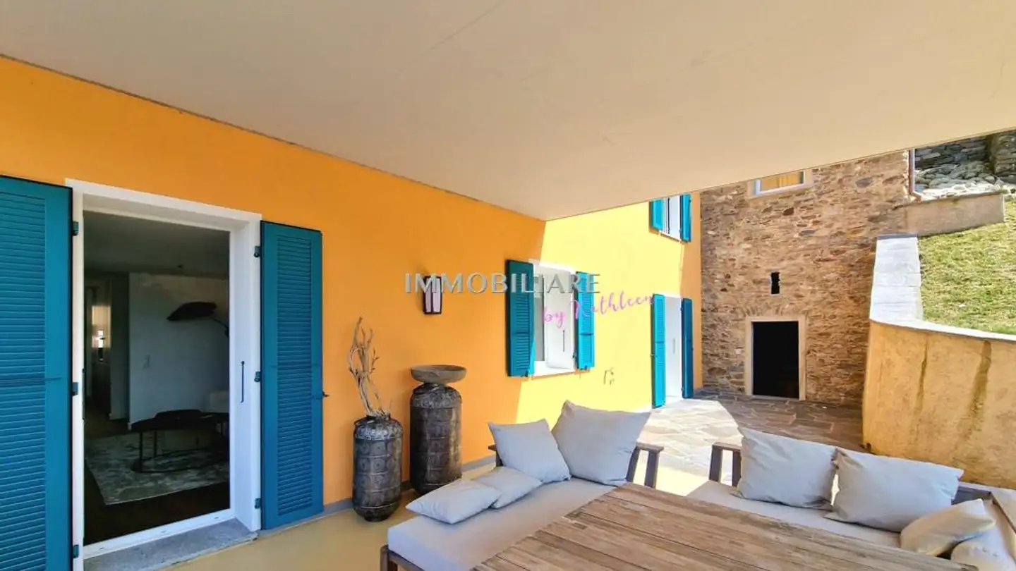 Wohnung kaufen - 6573 Magadino