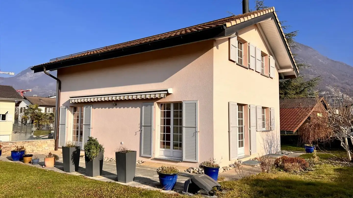 Maison individuelle à louer - Chemin du Roc de l'Aigle 39, 1860 Aigle - Photo 2