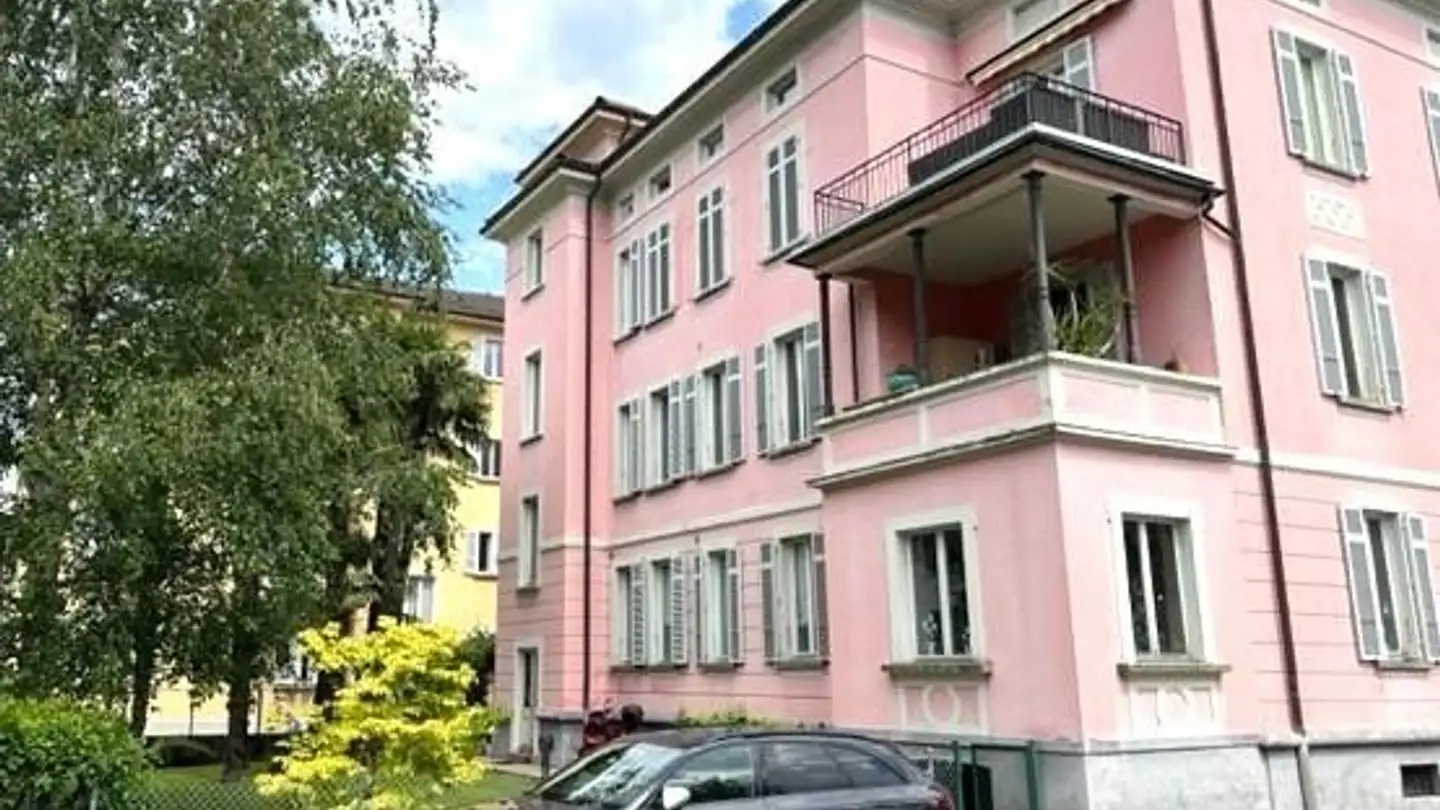 Outdoor parking space for rent - Via Alberto Di Sacco 5, 6500 Bellinzona