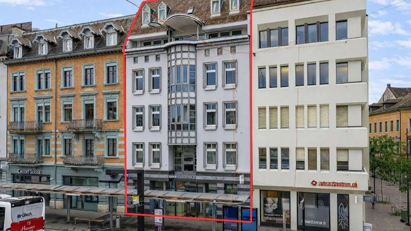 Mixed-use building for sale - Bahnhofstrasse 22, 8200 Schaffhausen