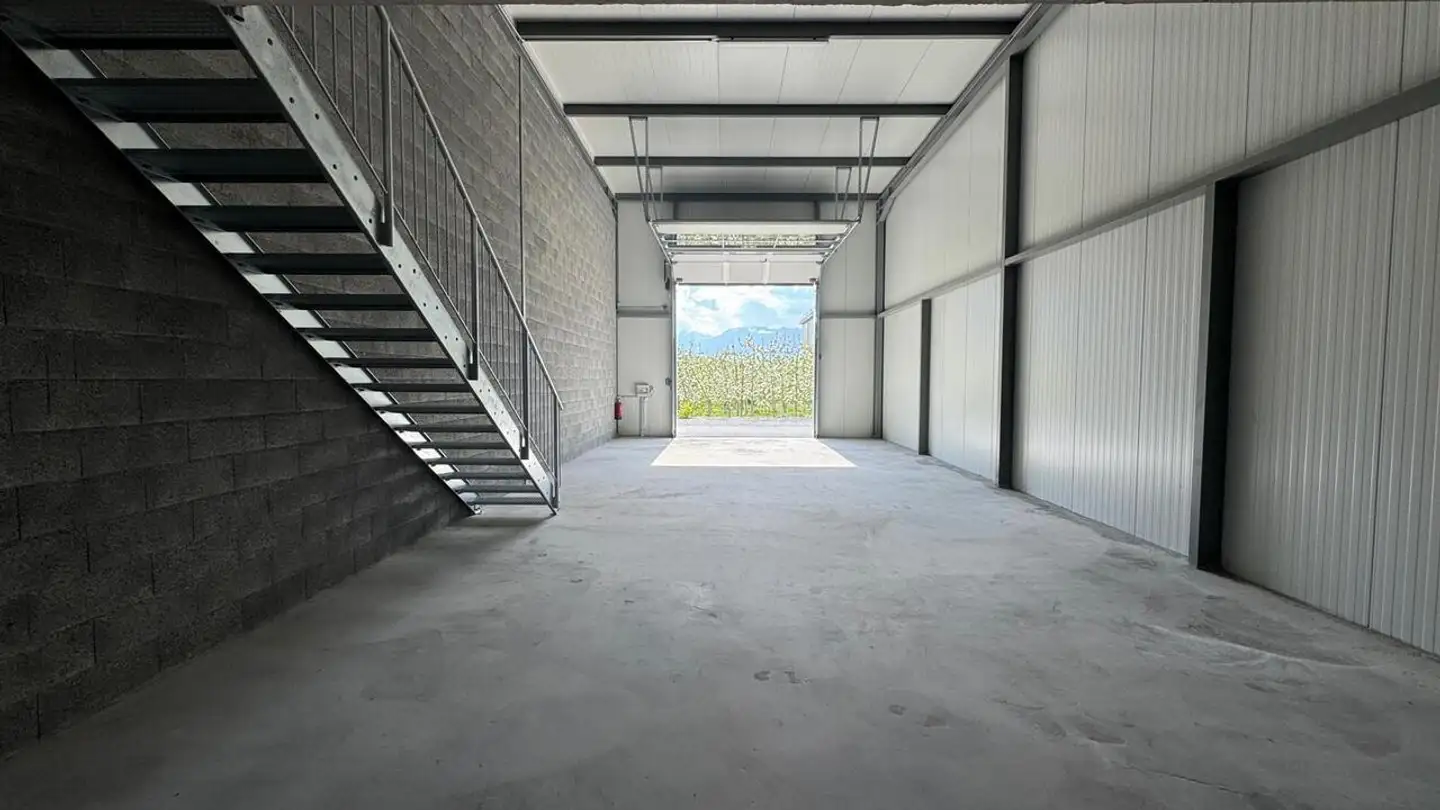 Storage space for rent - 1907 Saxon