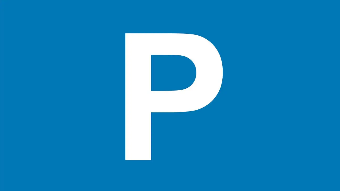 Place de parking extérieure à louer - St. Gallerstrasse 109, 9230 Flawil
