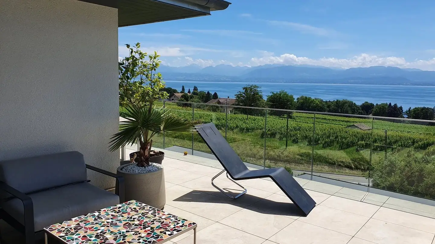 Appartamento in affitto - 1166 Perroy