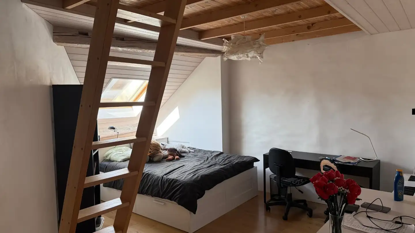 Single room for rent - 1262 Eysins