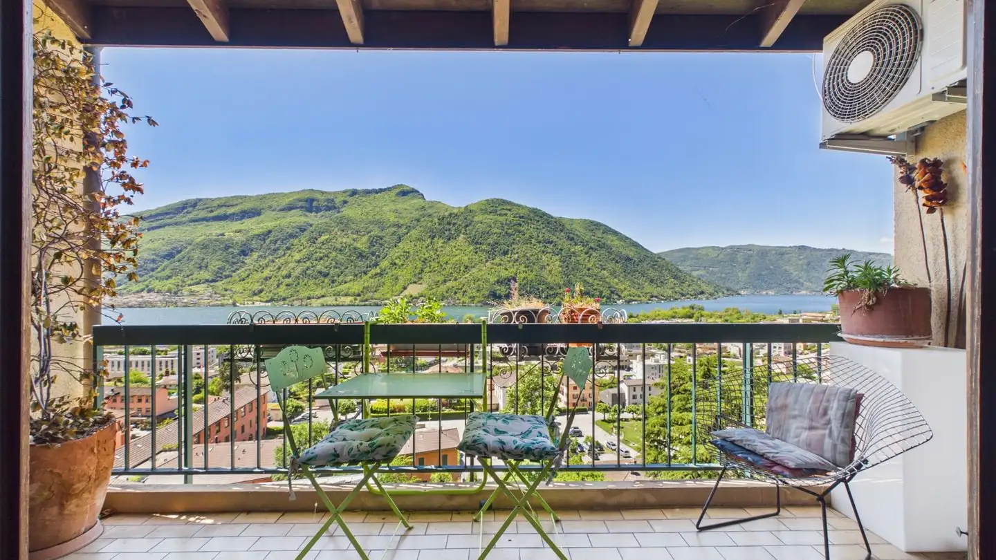 Apartment for sale - 6818 Melano