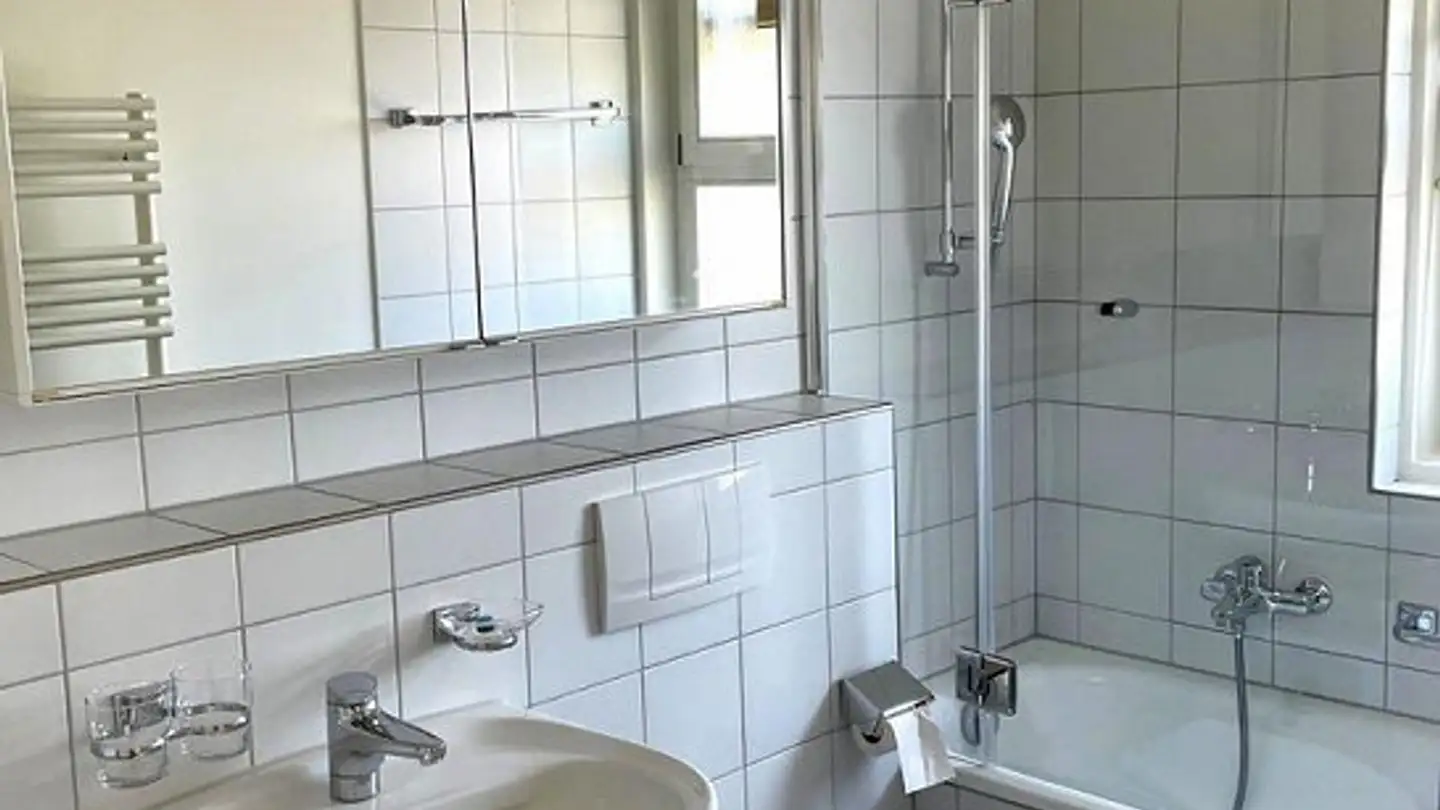 Wohnung mieten - Hagenwiesenstrasse 6, 8108 Dällikon - Foto 4