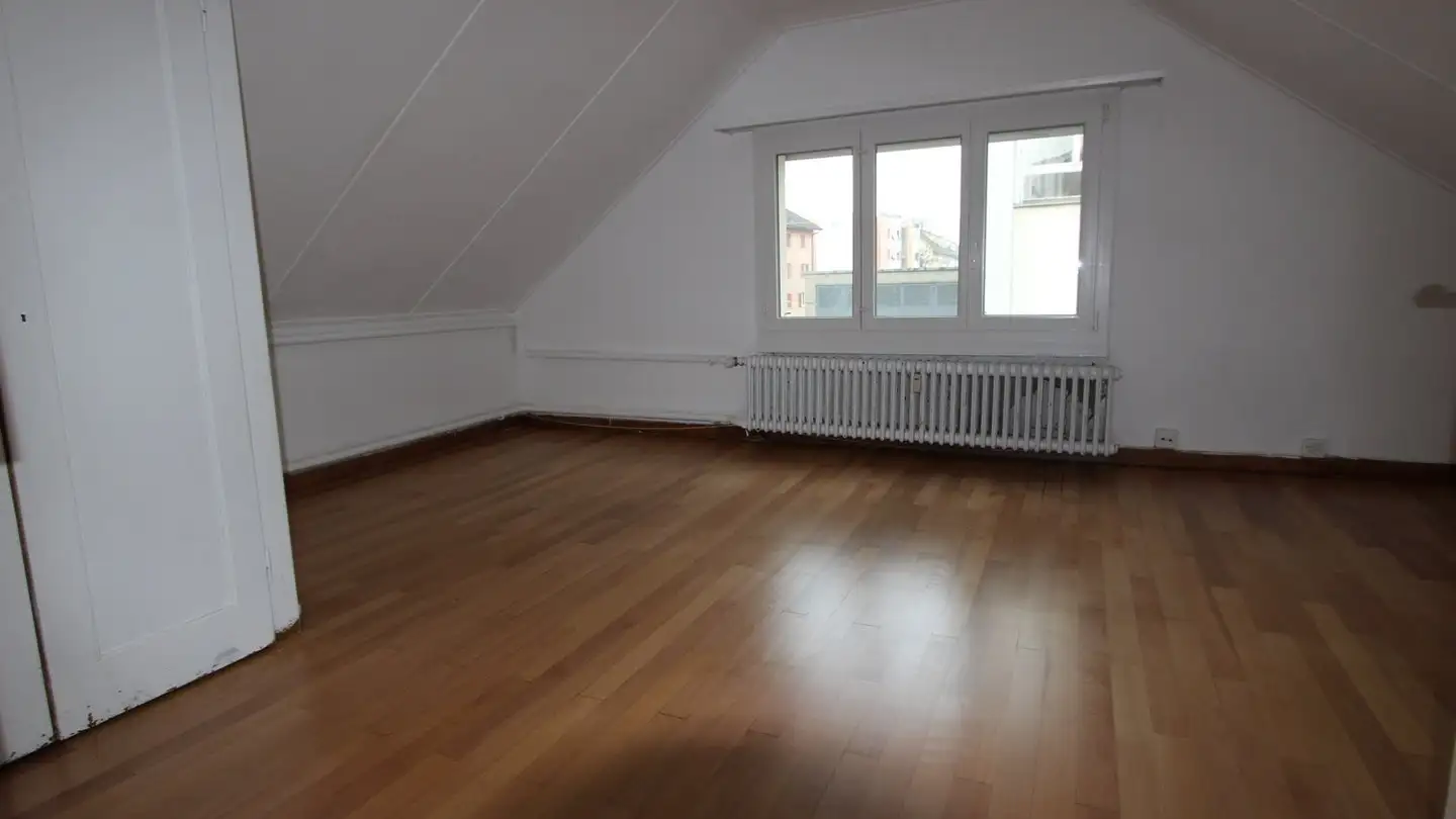Attic flat for rent - Rue Des Prés / Mattenstrasse 159, 2503 Biel/Bienne - Photo 4