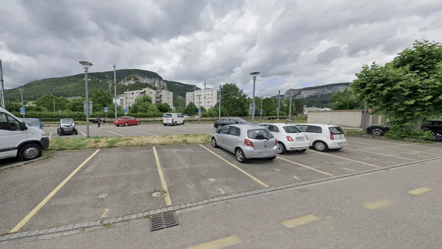 Parkplatz im Freien mieten - Bahnhofallee, 4702 Oensingen