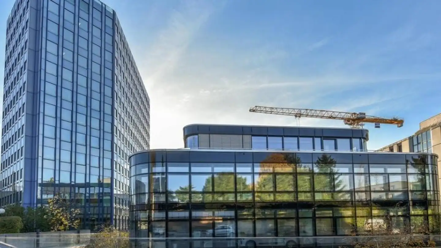 Tiefgaragenstellplatz mieten - Avenue Louis- Casaï 86a, 1216 Cointrin