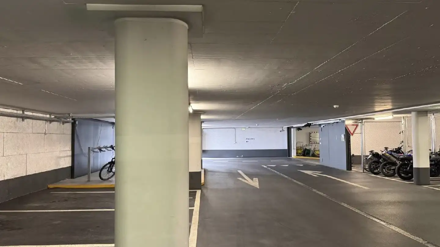 Parcheggio sotterraneo in affitto - Soodring 6, 8134 Adliswil - Foto 2