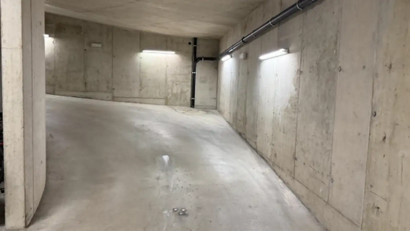 Garage individuel à louer - Piazza Molino Nuovo 17, 6900 Lugano