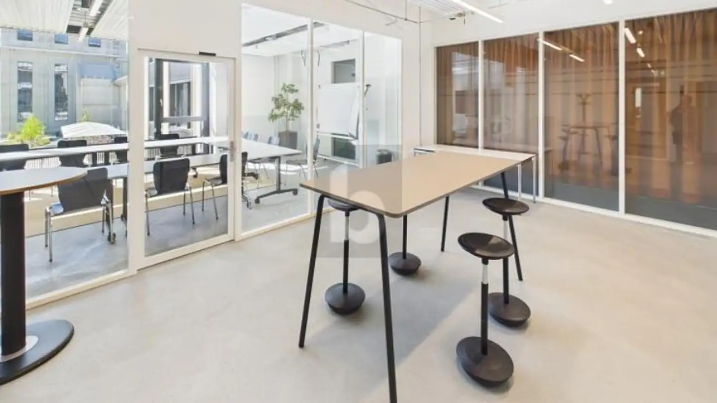 Office space for rent - 3066 Stettlen