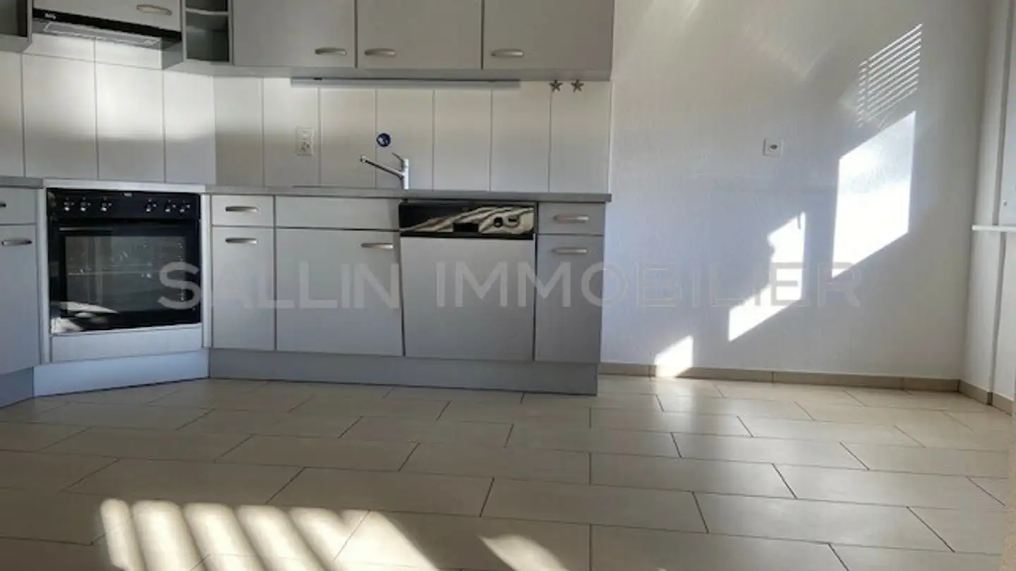 Appartamento in affitto - Chemin Des Pilons, 1630 Bulle - Photo 3