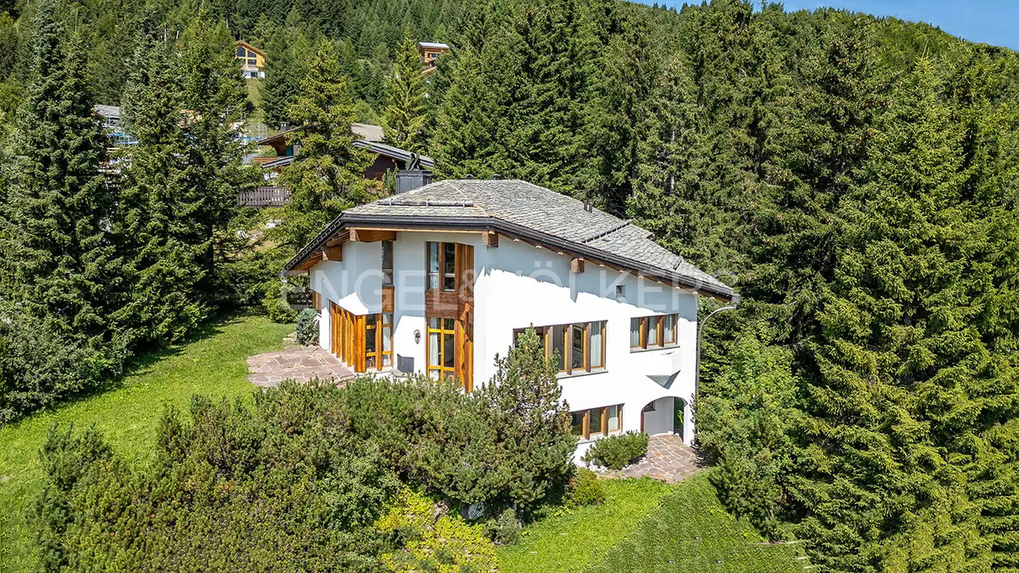 Villa kaufen - 7077 Valbella