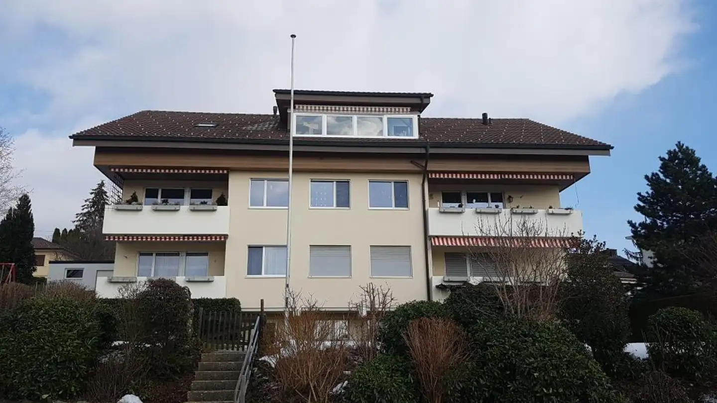 Appartement à louer - Eggbrunnenweg 41, 8332 Russikon
