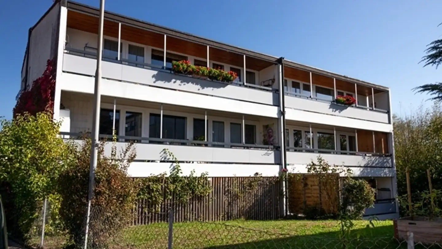 Outdoor parking space for rent - Chemin Du Mont-Blanc 3, 1023 Crissier