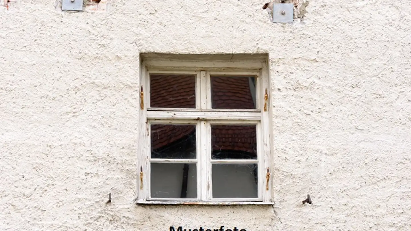 Single house for sale - Neuheimerstrasse, 6313 Edlibach