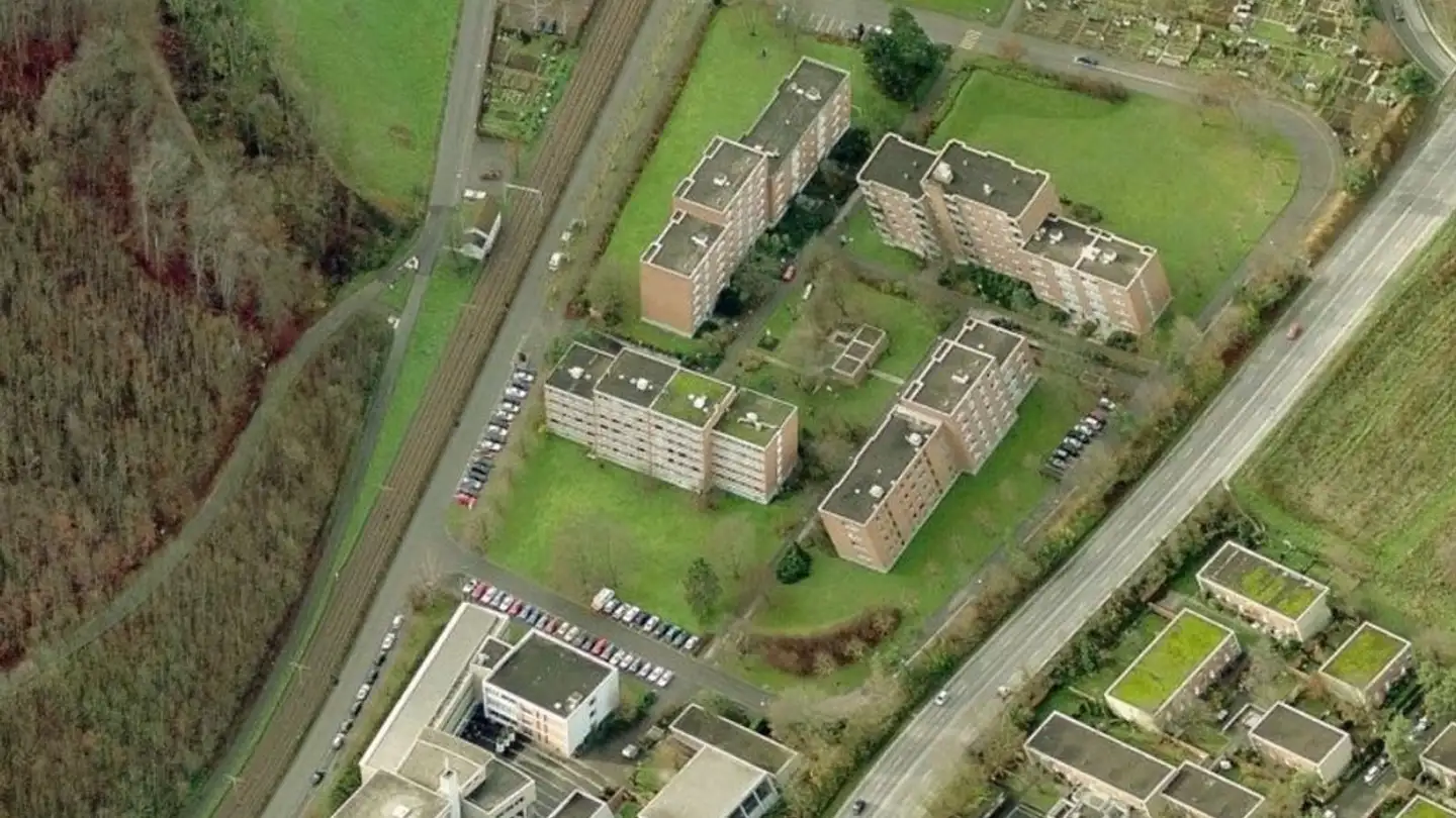 Parcheggio sotterraneo in affitto - Lachmattstrasse 79, 4132 Muttenz