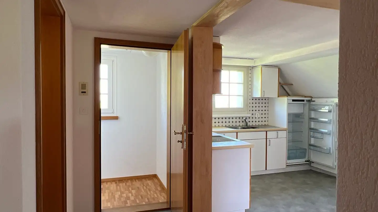 Dachgeschosswohnung mieten - Dorfstrasse 27, 9300 Wittenbach - Foto 2