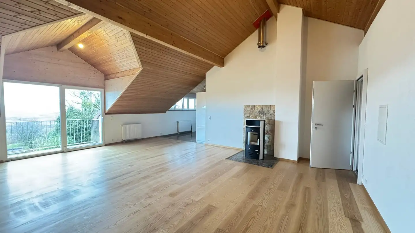 Dachgeschosswohnung mieten - Chemin De La Riaz 8a, 1148 Mont-la-Ville