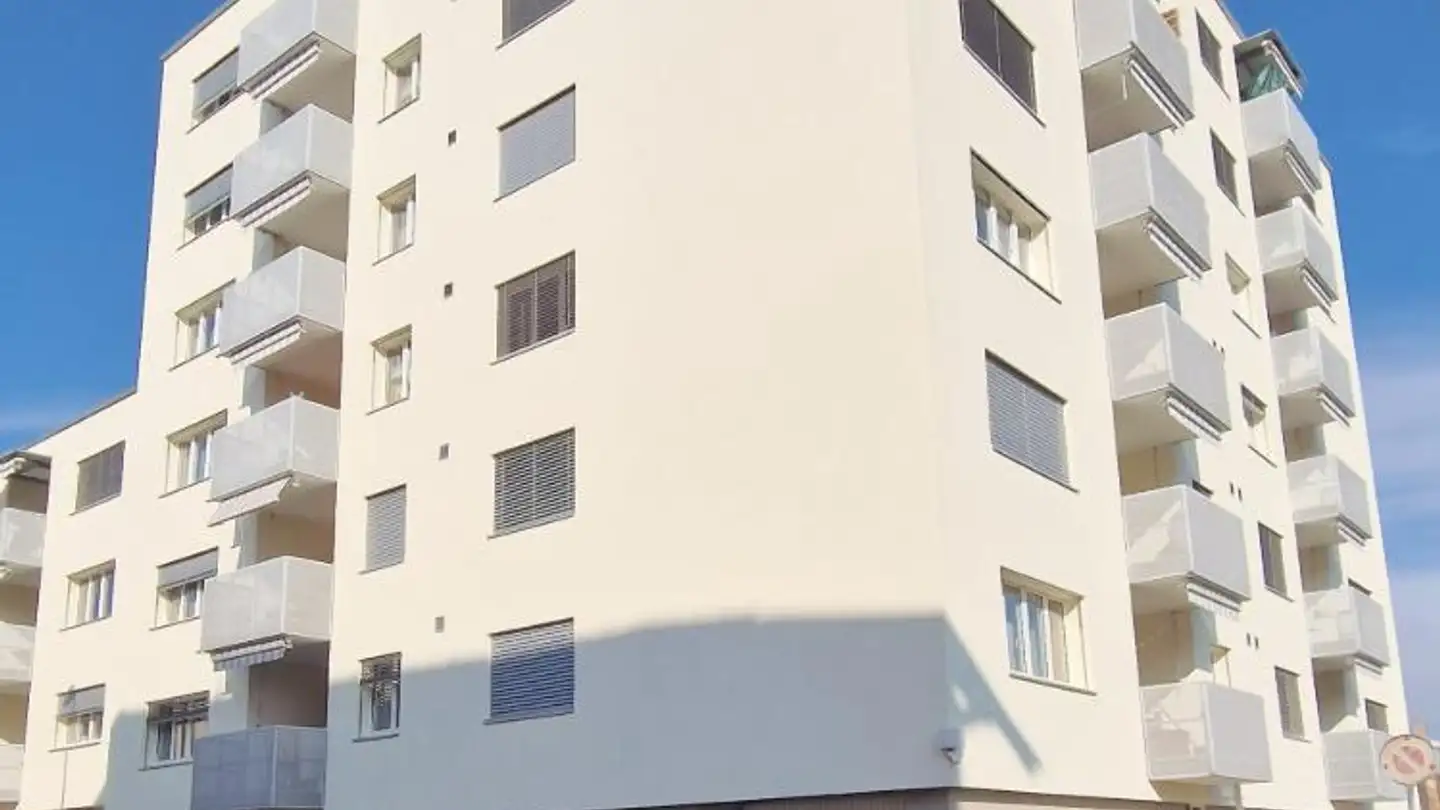 Outdoor parking space for rent - Rheingoldstrasse 45, 8212 Neuhausen am Rheinfall