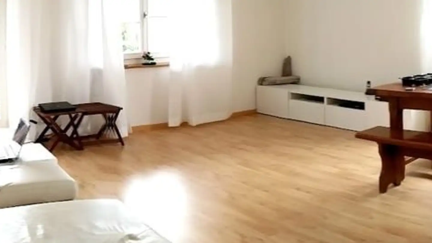 Appartement à louer - Dorfstrasse 5, 8164 Bachs - Photo 2