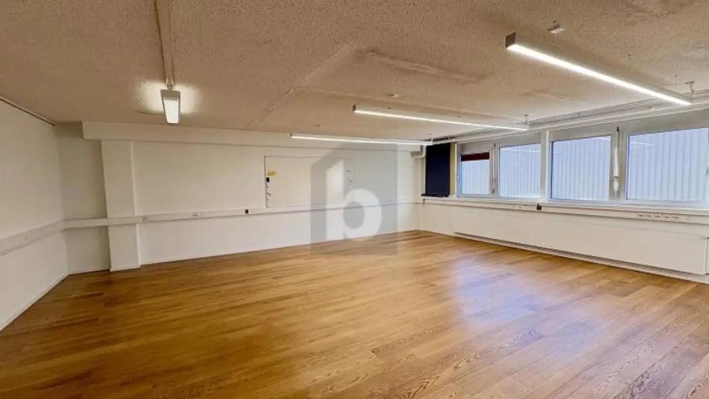 Office space for rent - 8855 Wangen SZ