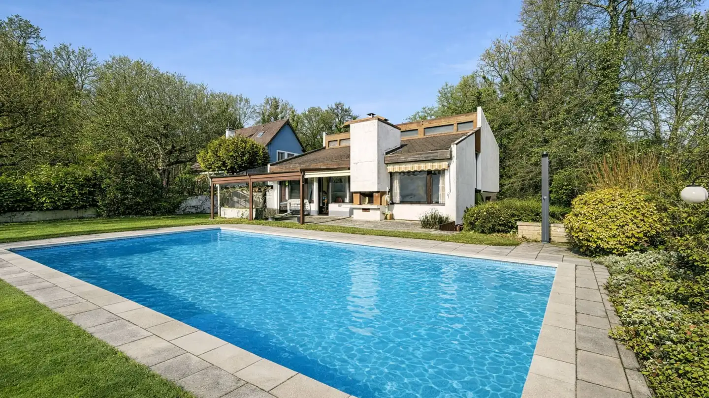 Villa for sale - 1023 Crissier